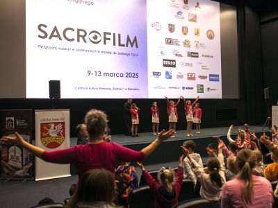 29. Sacrofilm - rekolekcje filmowe dl dzieci i występ Zespołu Promyczki Dobra
